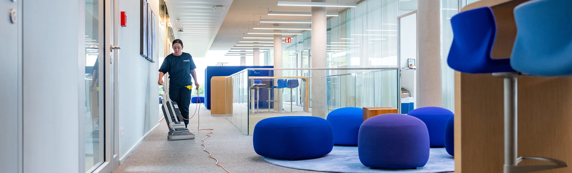 Professionelle Büroreinigung und Gebäudereinigung in Köln